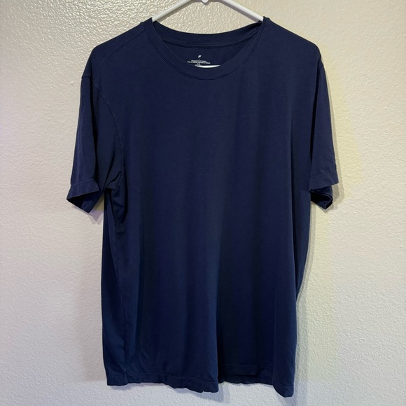Mens Fabletics active Tshirts - Picture 4 of 5